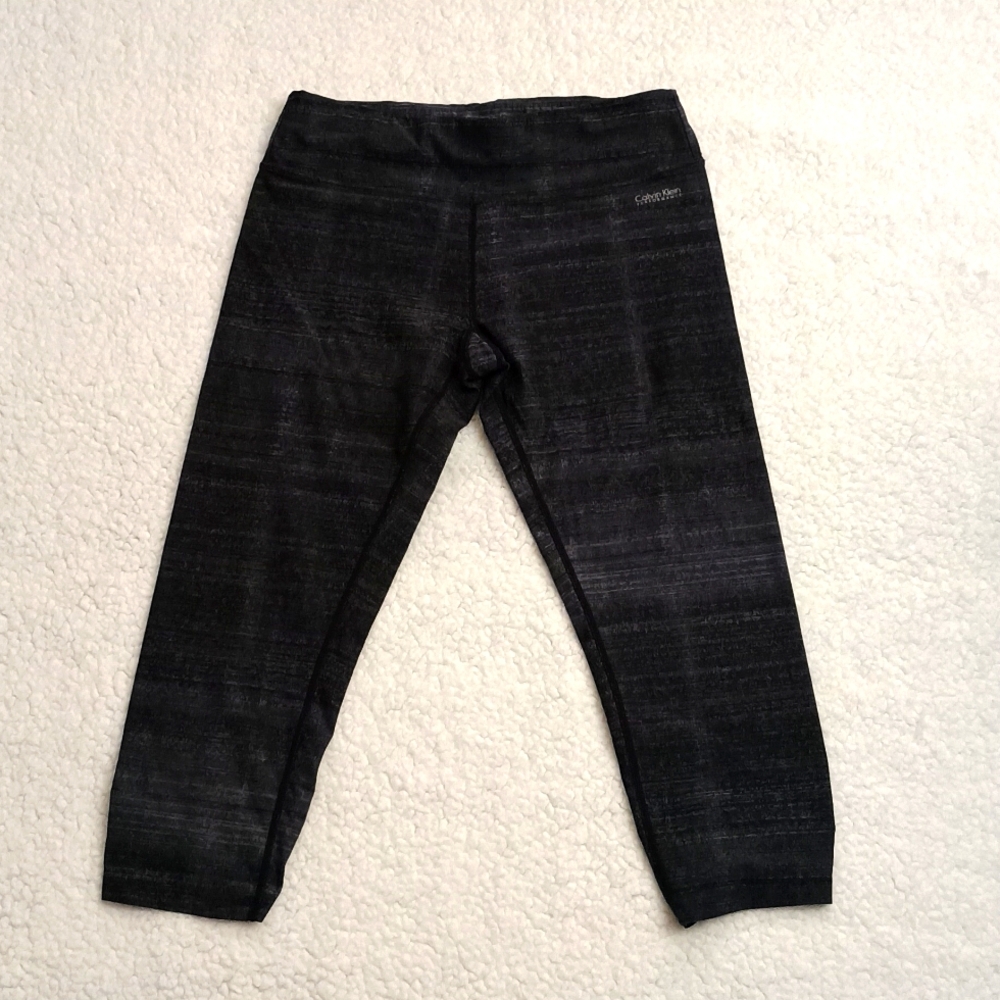 Calvin Klein Performance Capri leggings with FREE gift (check last 3 pictures)